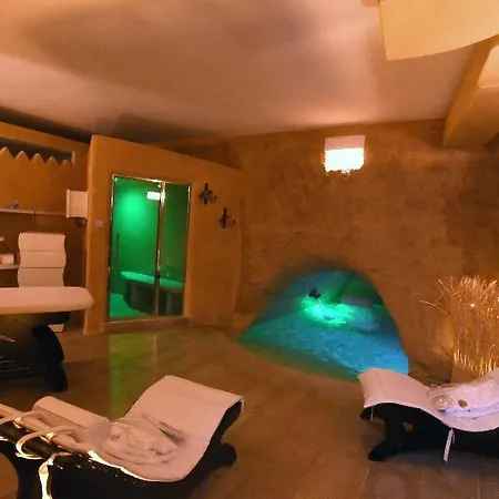 Hotel Masseria L'antico Frantoio 3*
