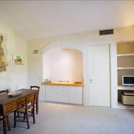 Masseria L'antico Frantoio Hotell 3*