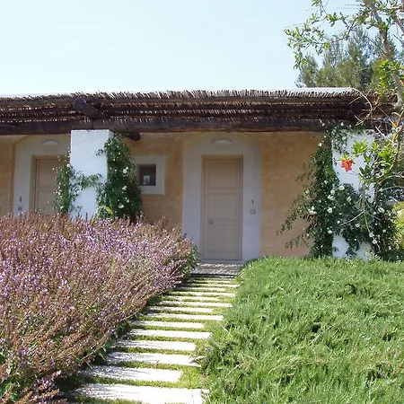 Отель Masseria L'antico Frantoio 3*