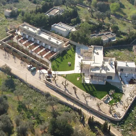 Hotell Masseria L'antico Frantoio 3*