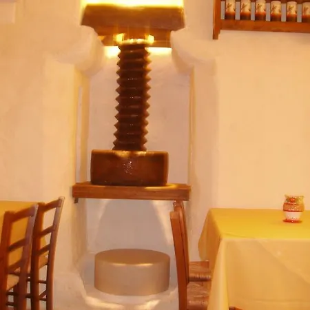 Hotel Masseria L'antico Frantoio 3*