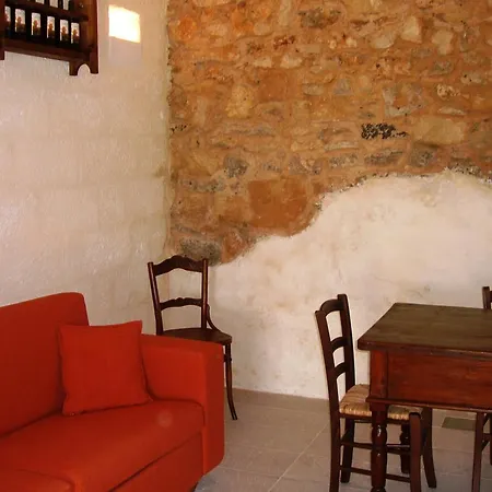 Masseria L'antico Frantoio Отель Галлиполи