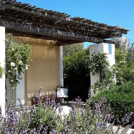 Masseria L'antico Frantoio מלון 3*