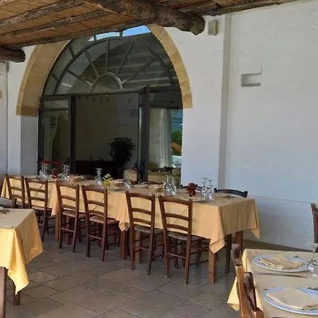 Masseria L'antico Frantoio Hotel