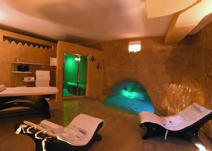 Hotel Masseria L'antico Frantoio 3*