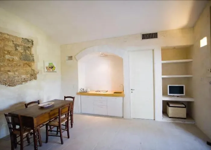 Masseria L'antico Frantoio Hotel 3*